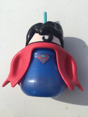 Rare 2013 Target Exclusive Superman Sippy Cup – 3D Lid & Cape – DC Comics